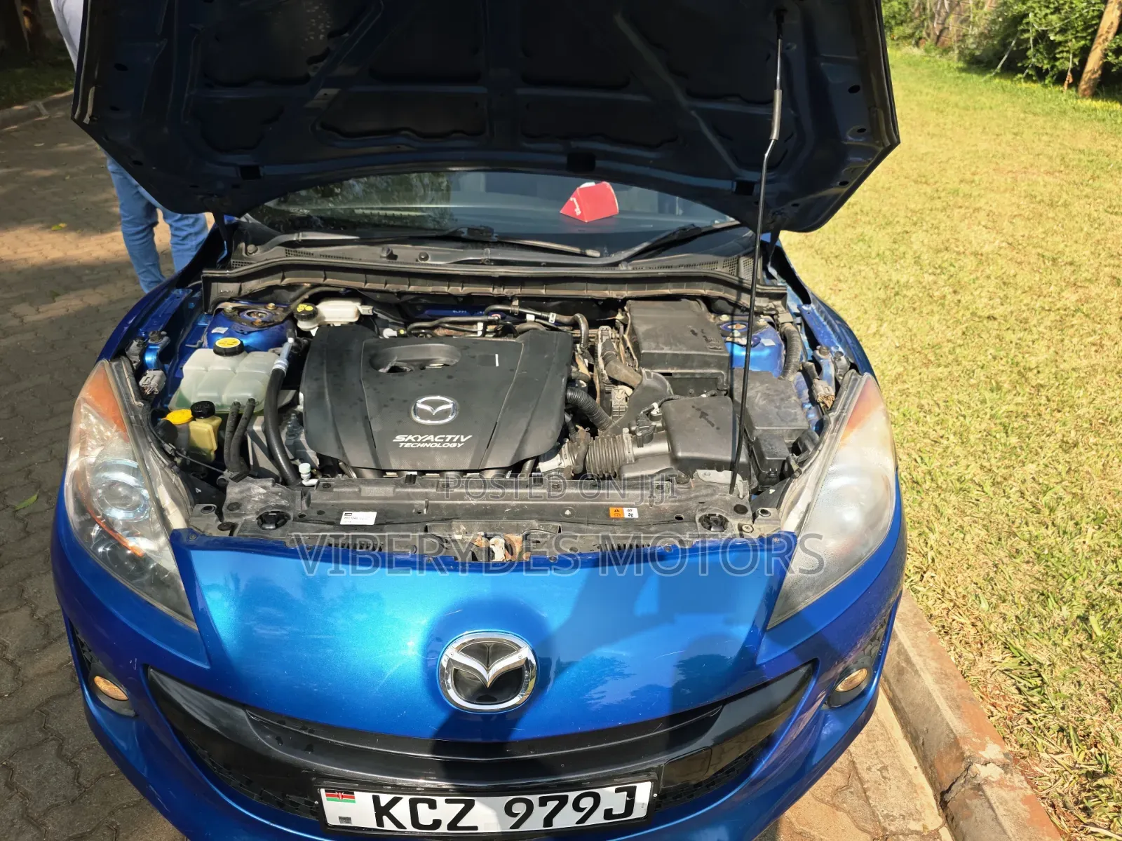 Mazda Axela 2013