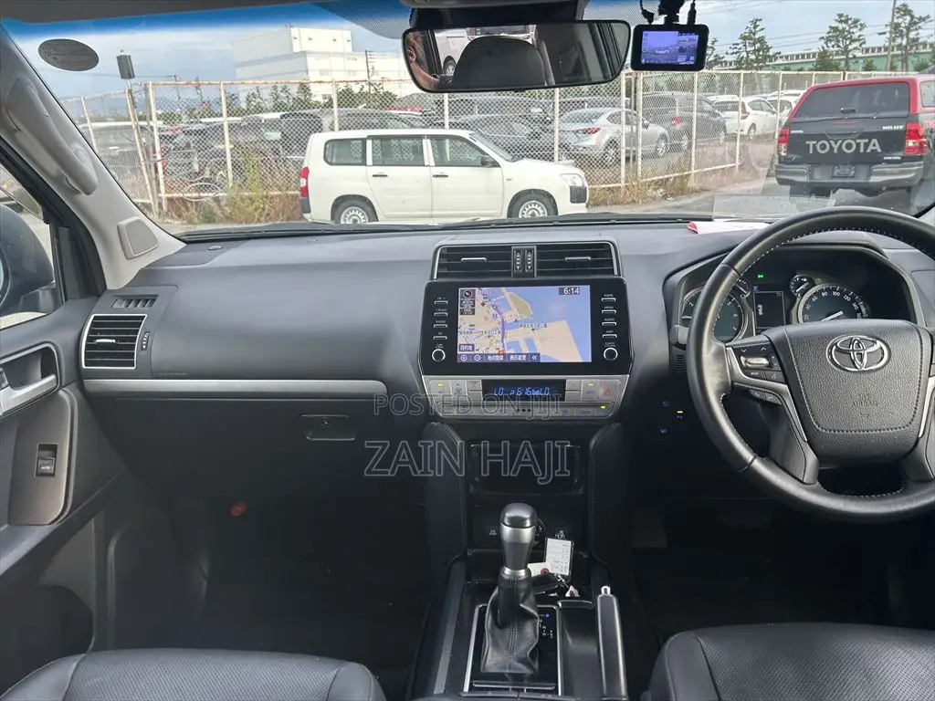 Toyota Land Cruiser Prado 2.7 2020 Black