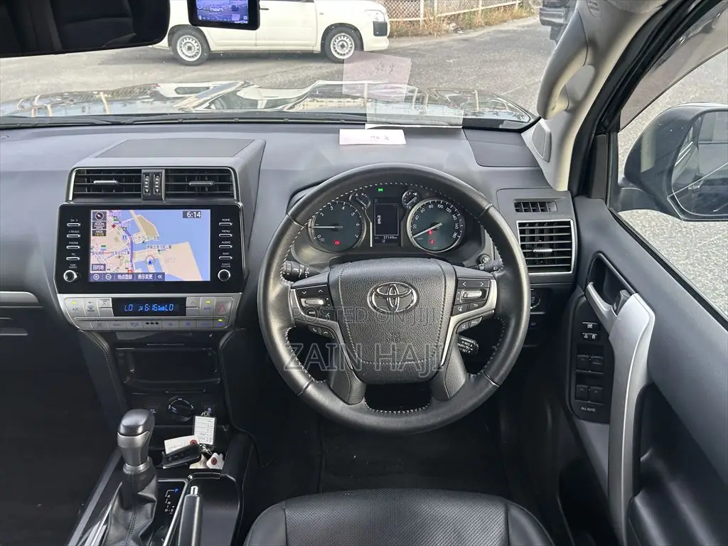 Toyota Land Cruiser Prado 2.7 2020 Black