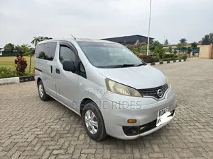 Nissan NV200 2013 Silver