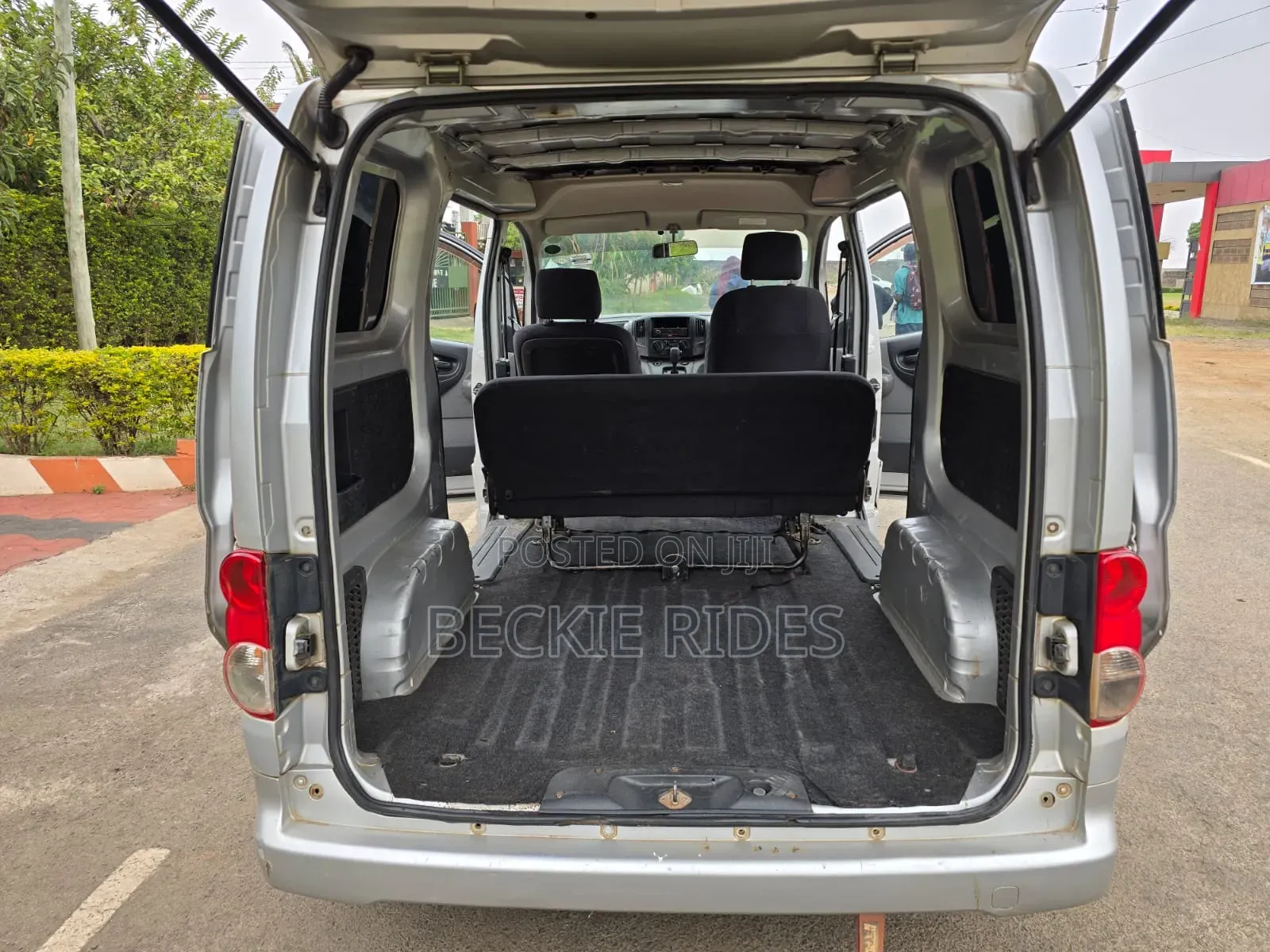 Nissan NV200 2013 Silver