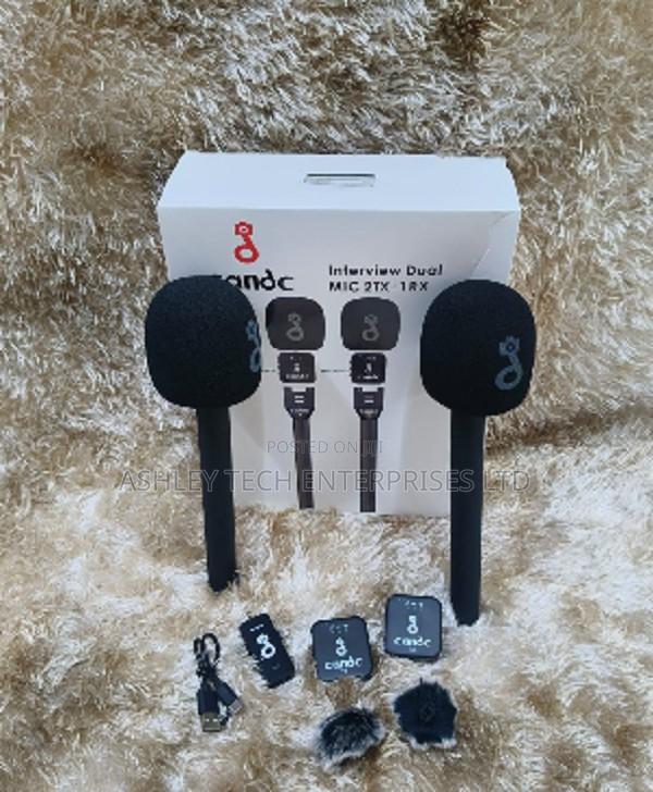 CandC Plug Play Dual Wireless Microphone for Phone Camera - main view