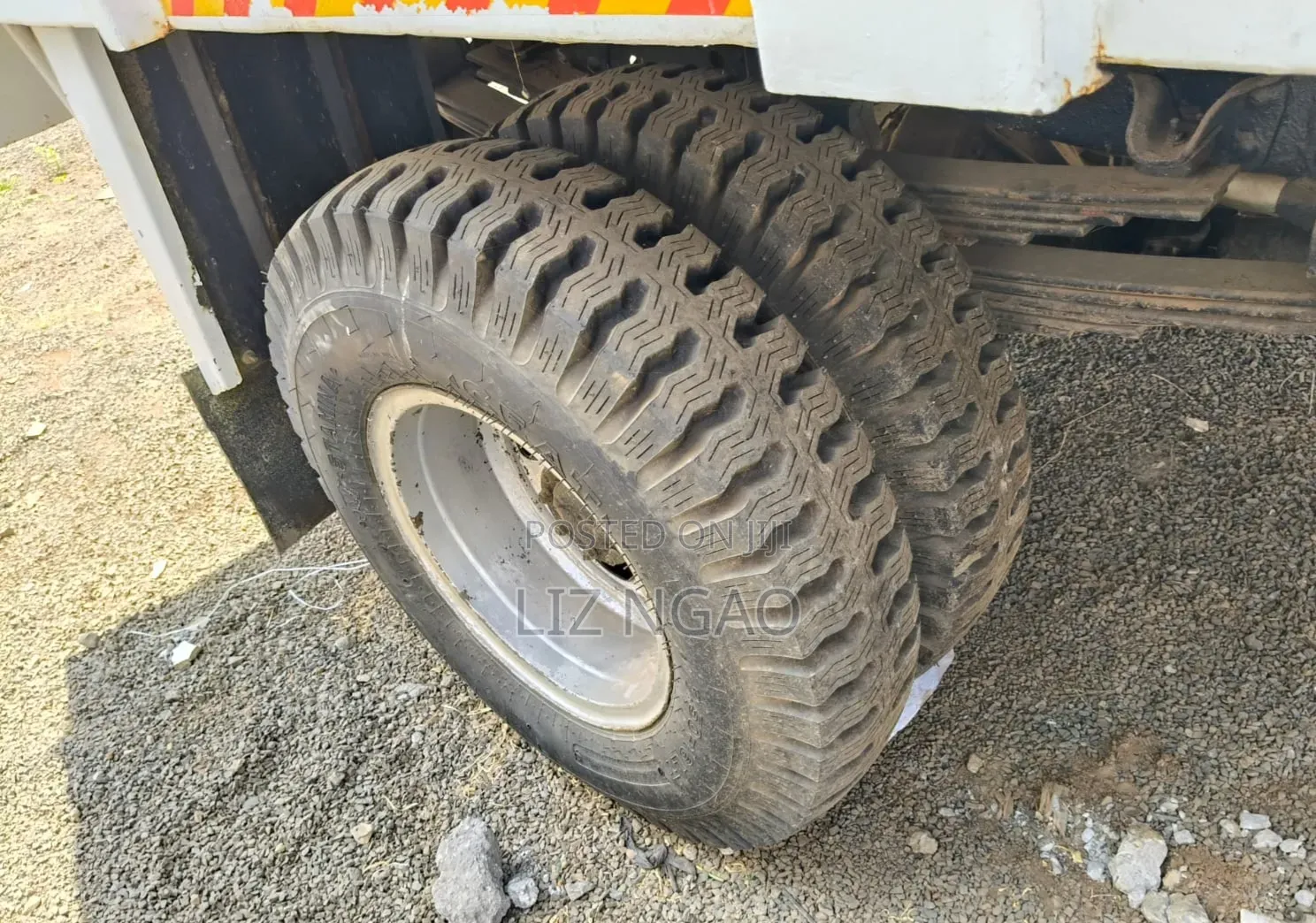 Clean Isuzu NKR Truck 2016
