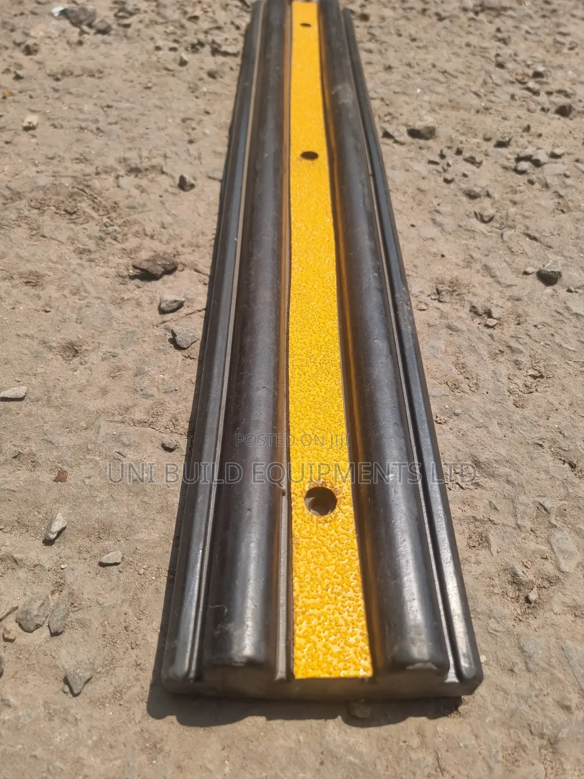 Rubber Docking Bumper for Loading Platforms