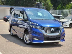Nissan Serena 2019 Blue