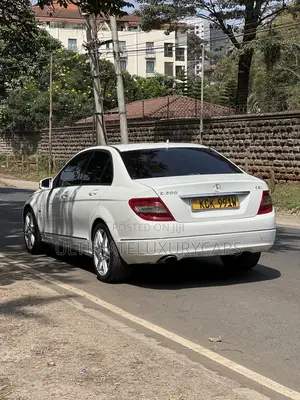Mercedes-Benz C200 2010 White