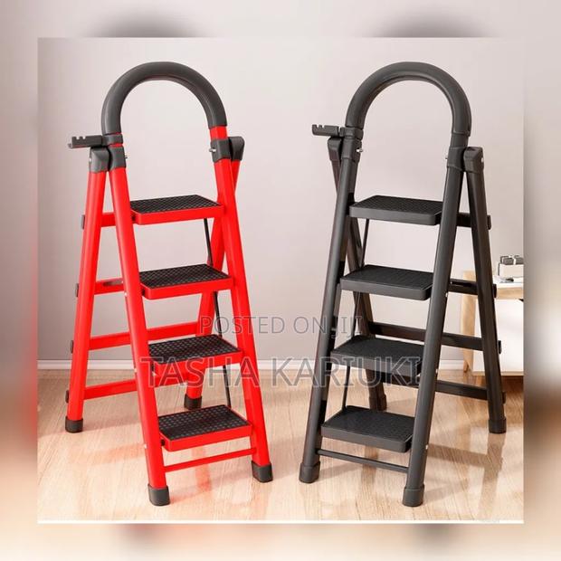 4 Steps Portable Foldable Ladder