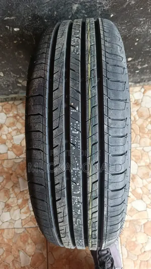 195/60r15 Roadking Tyre
