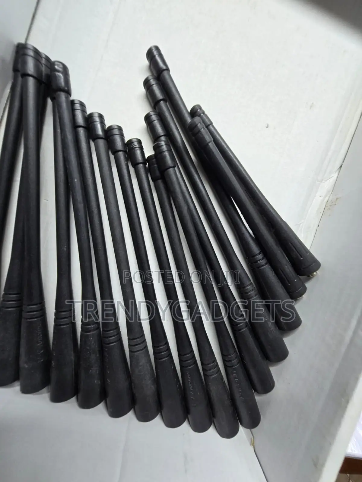 UHF Rubber Whip Antenna for Baofeng Handheld Walkie Talkies
