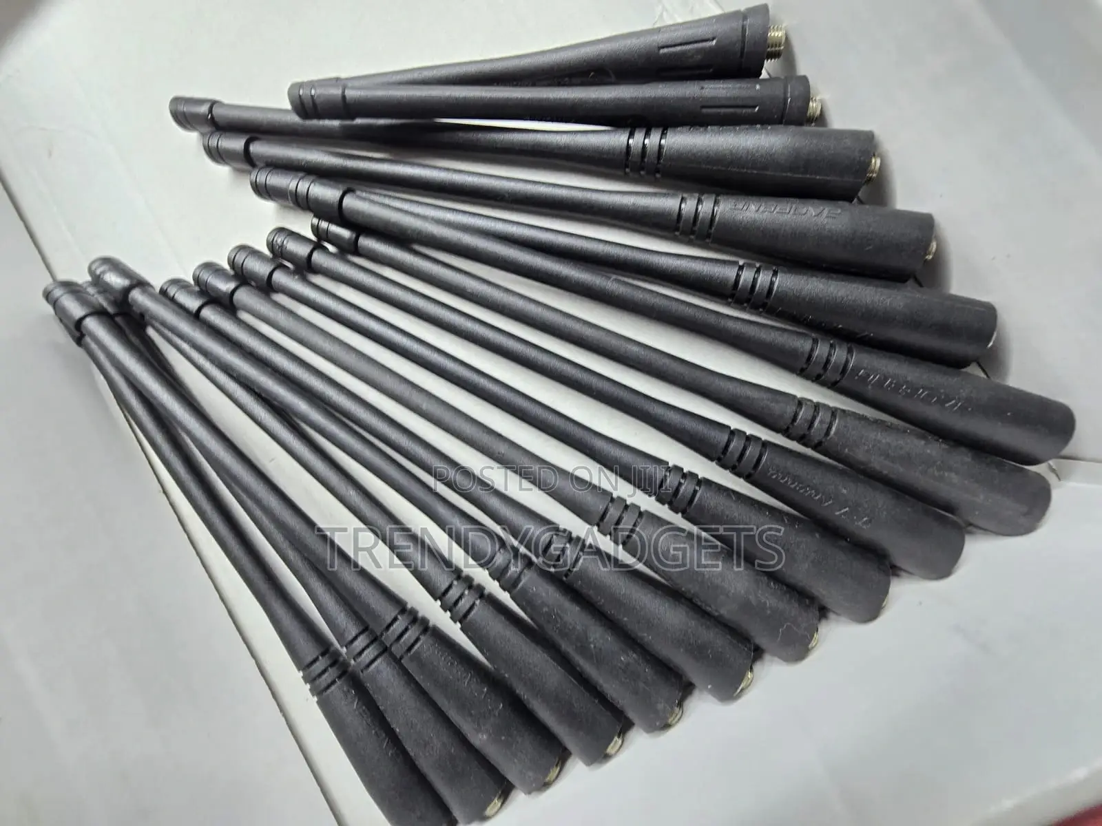 Flexible UHF Antenna for Baofeng Portable Two-Way Radios
