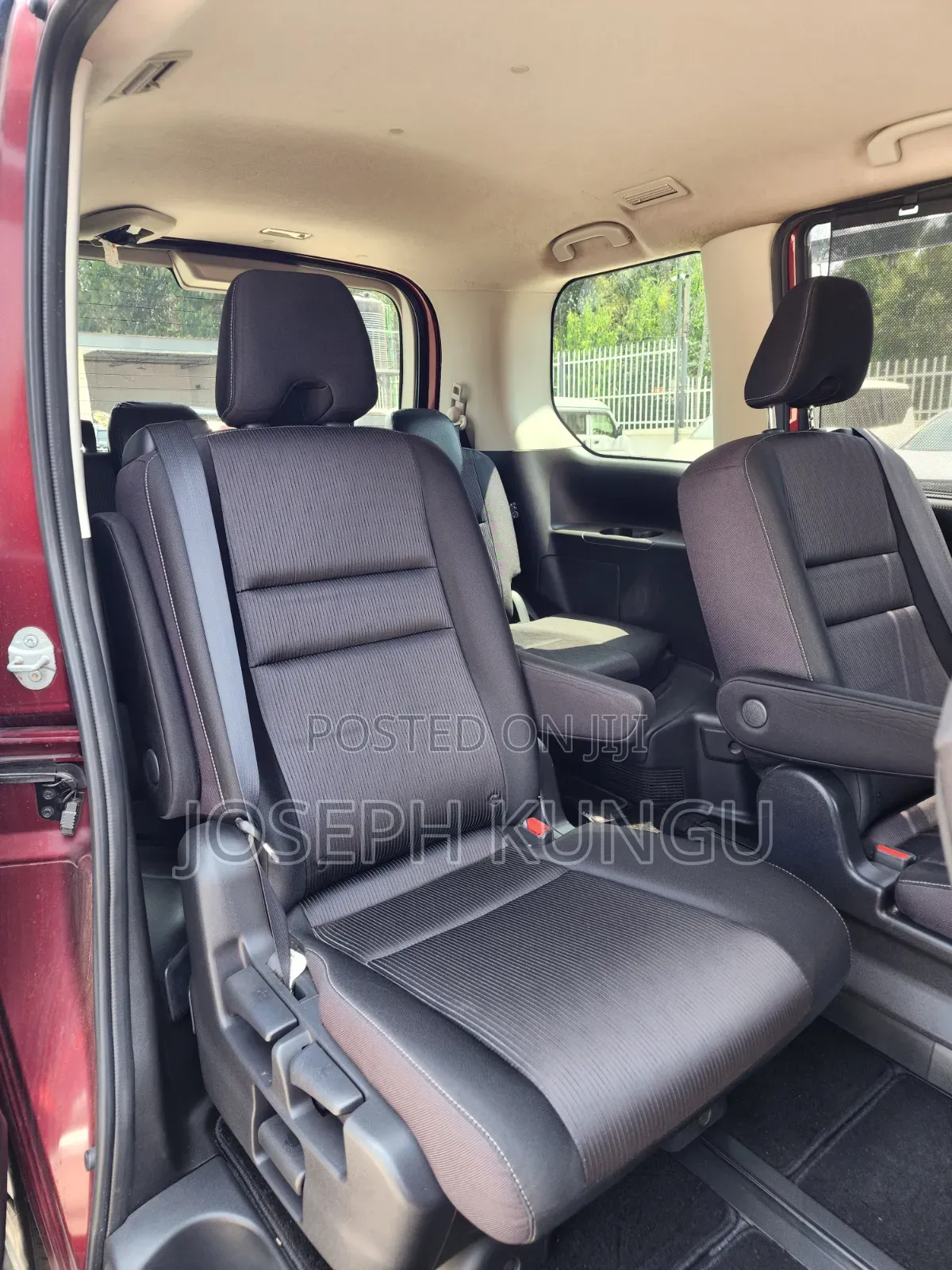 Nissan Serena 2019 Maroon