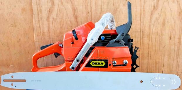 24 Inches Dera Gasoline Chainsaw