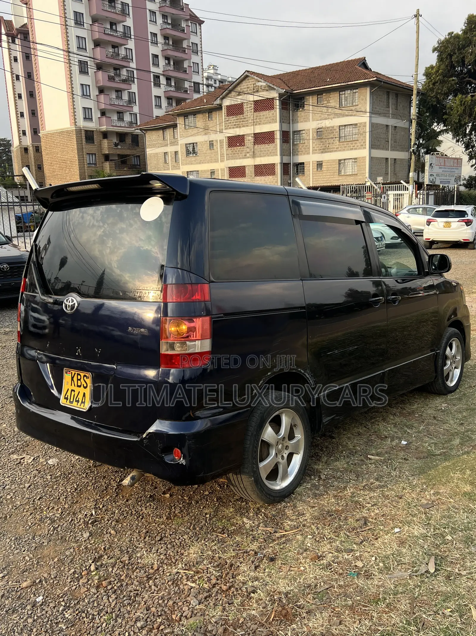 Toyota Voxy X E Edition 2WD 8-Seater 2006 Blue