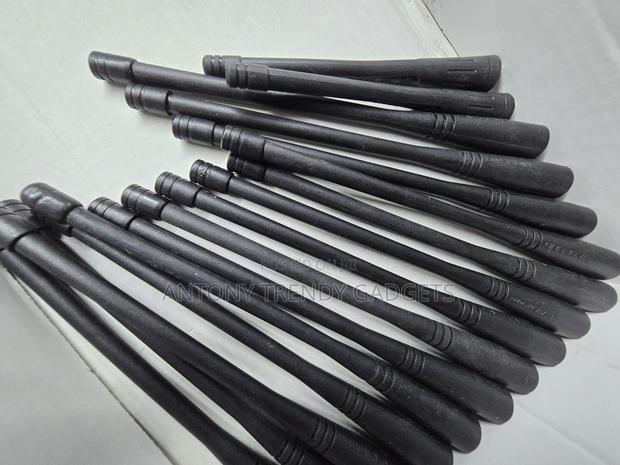 High Performance Baofeng UHF Radio Antenna 403-512MHz - thumbnail 2