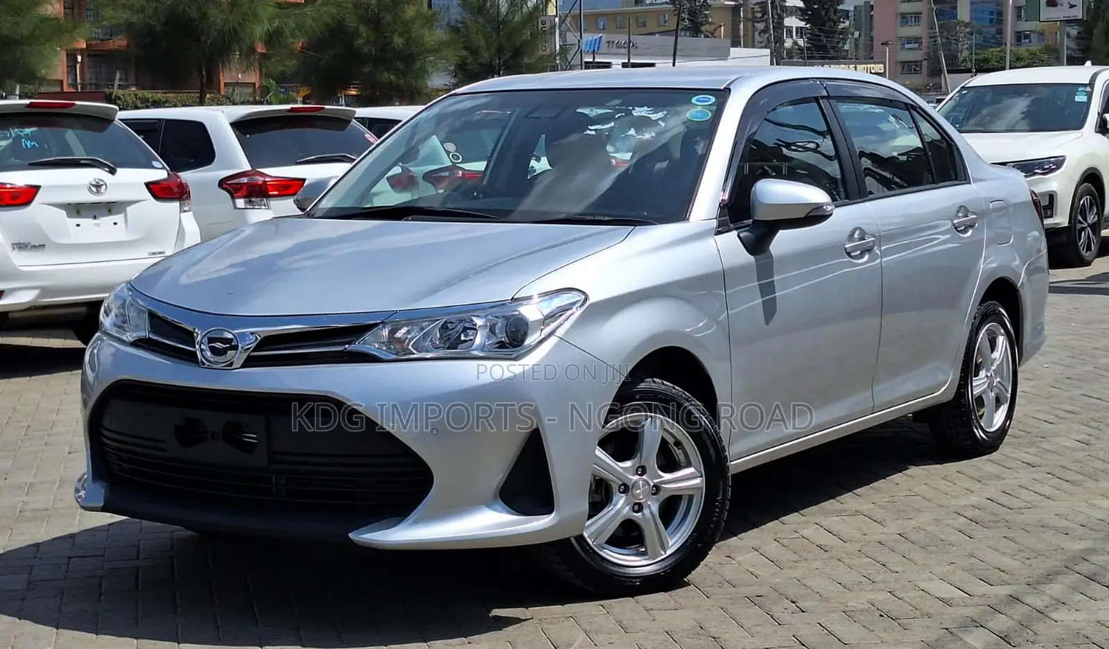 Toyota Axio 2019 Silver