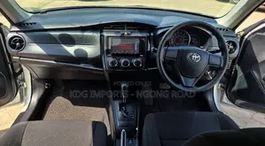 Toyota Axio 2019 Silver