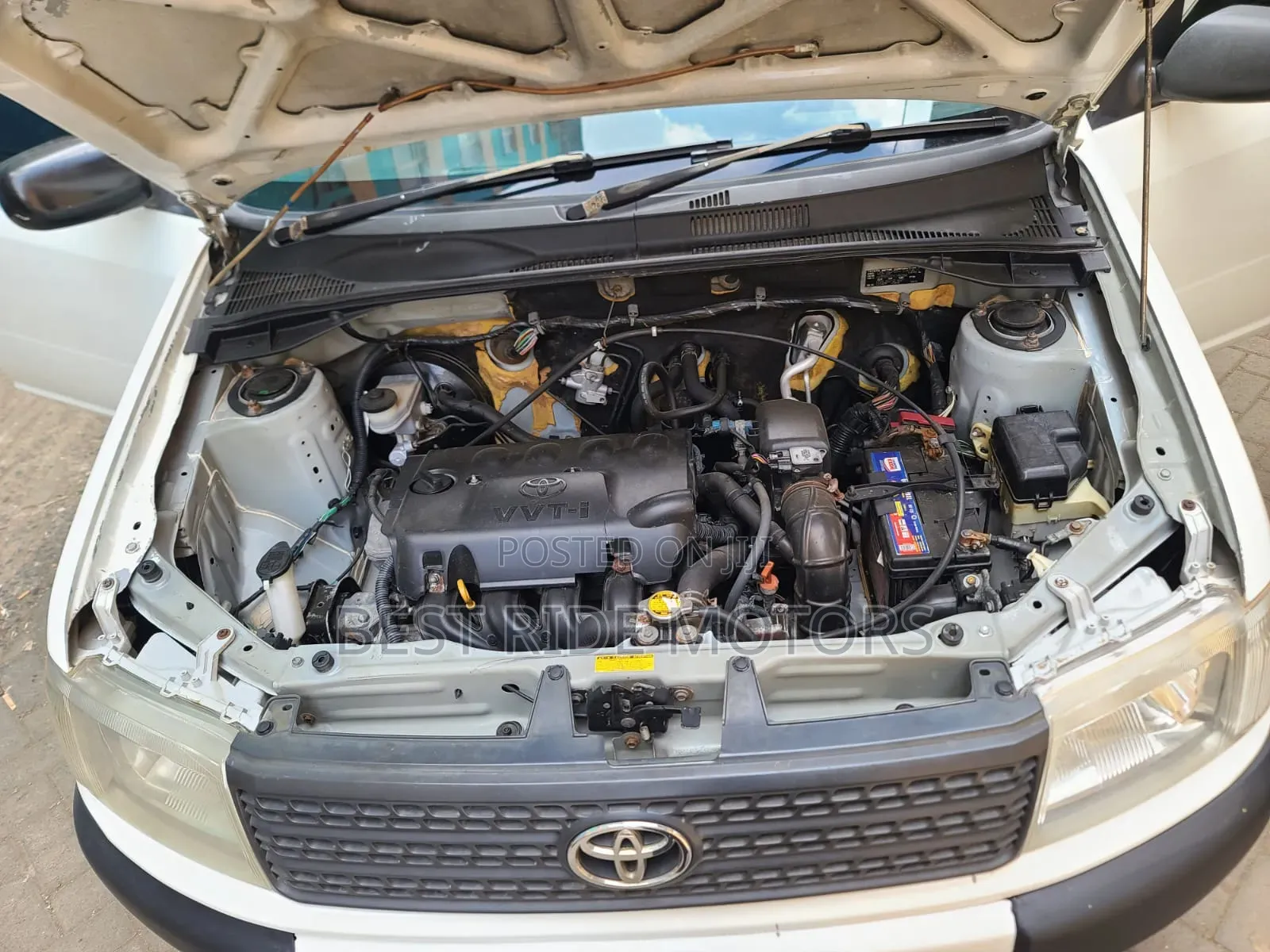 Toyota Probox 2013 White