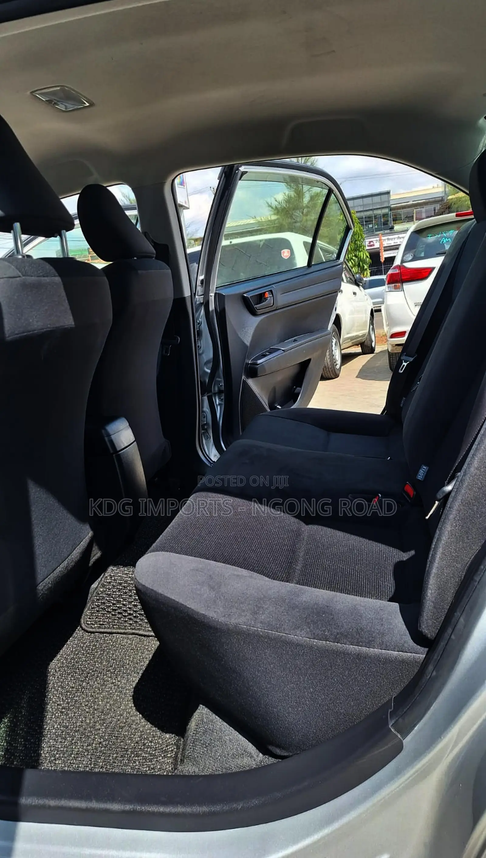Toyota Axio 2019 Silver