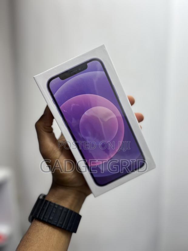 New Apple iPhone 12 128 GB