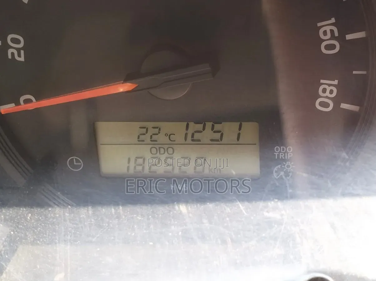 Toyota HiAce 2016 Grey
