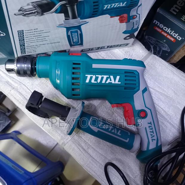 Total 810w Impact Drill - thumbnail 3