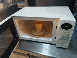 Grilled Ramtons Microwave 23l