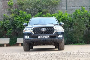 Toyota Land Cruiser 2010 Black