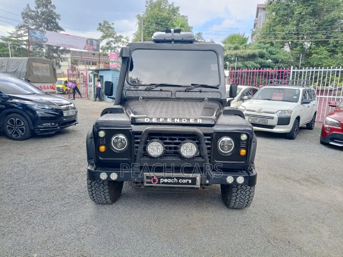 Land Rover Defender 2004 Black