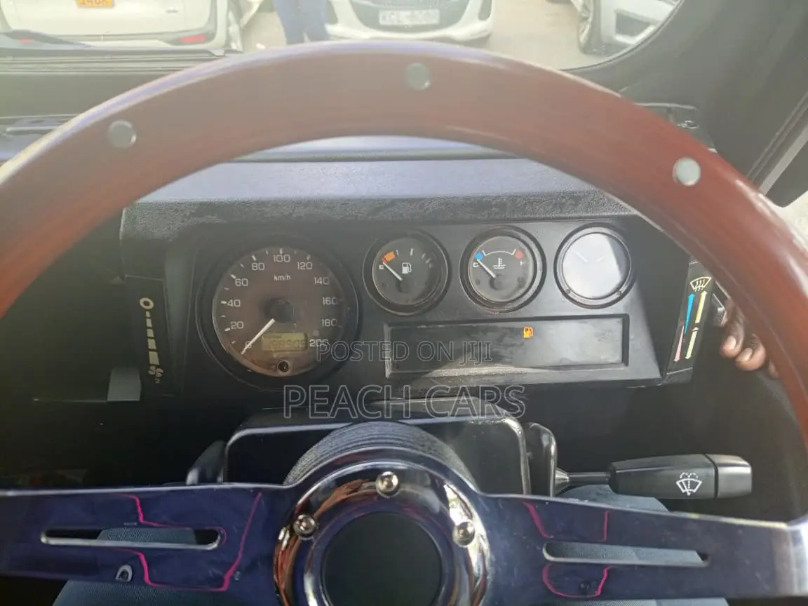Land Rover Defender 2004 Black