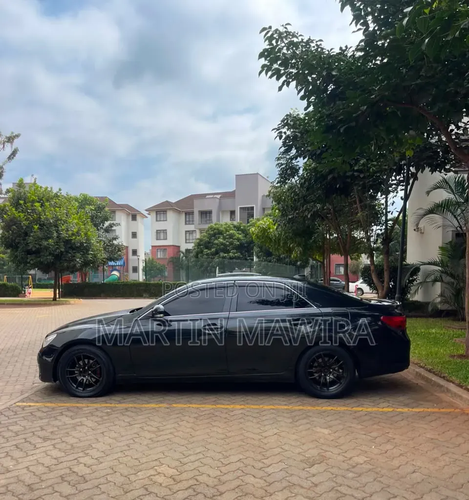 Toyota Mark X 2011 Black