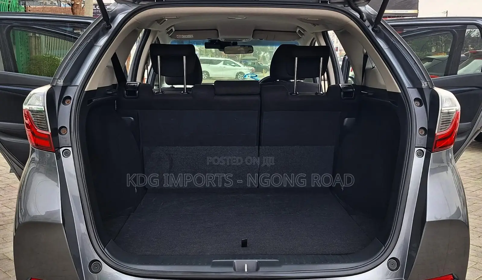 Honda Shuttle 2019 Gray