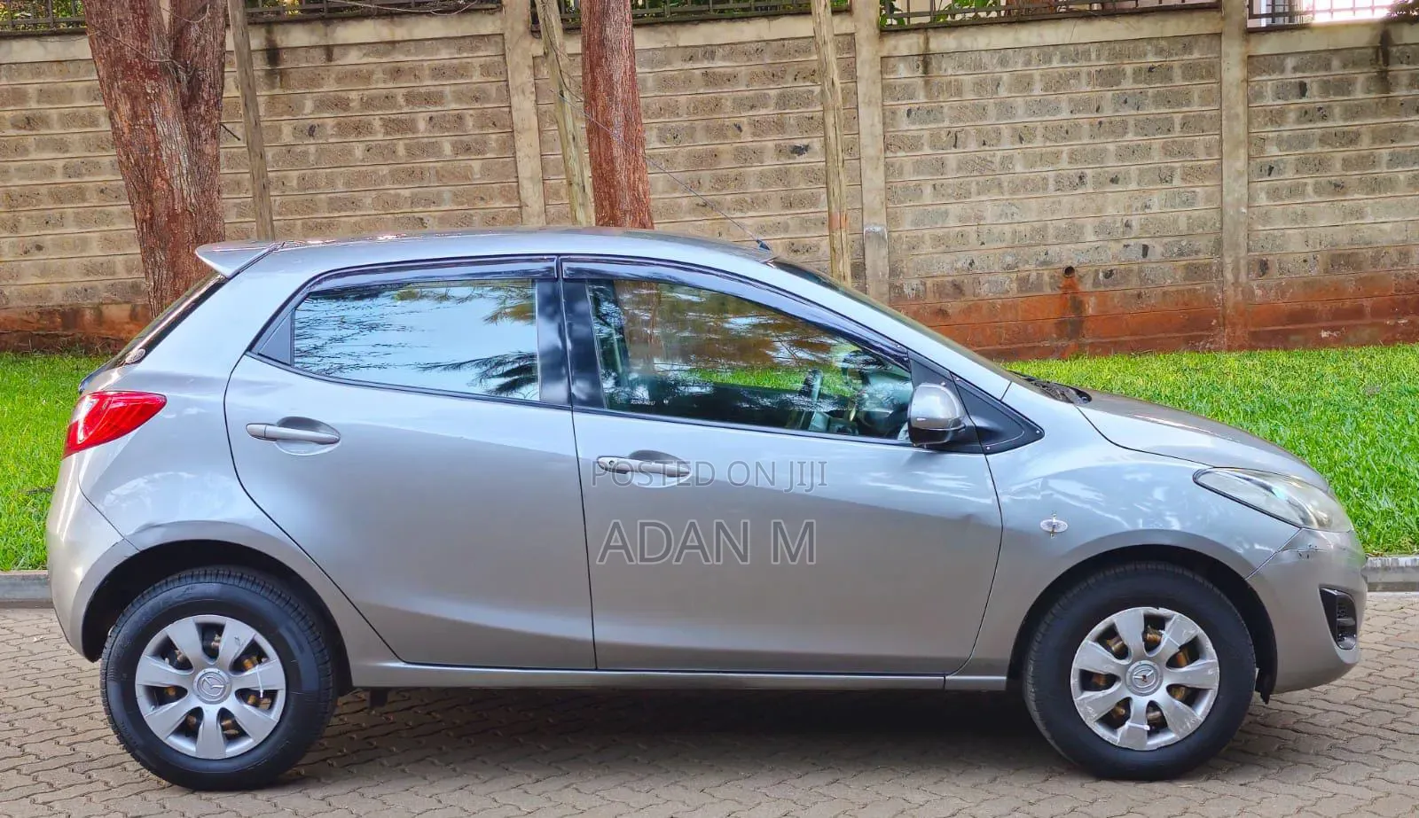 Mazda Demio 2013 Silver