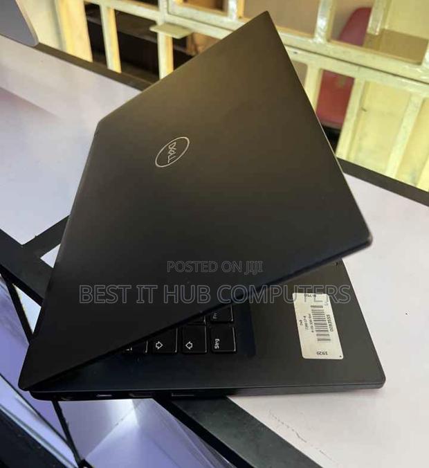 Laptop Dell Latitude 7390 8GB Intel Core i5 SSD 256GB - thumbnail 3