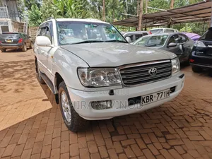 Toyota Land Cruiser 2004 Pearl