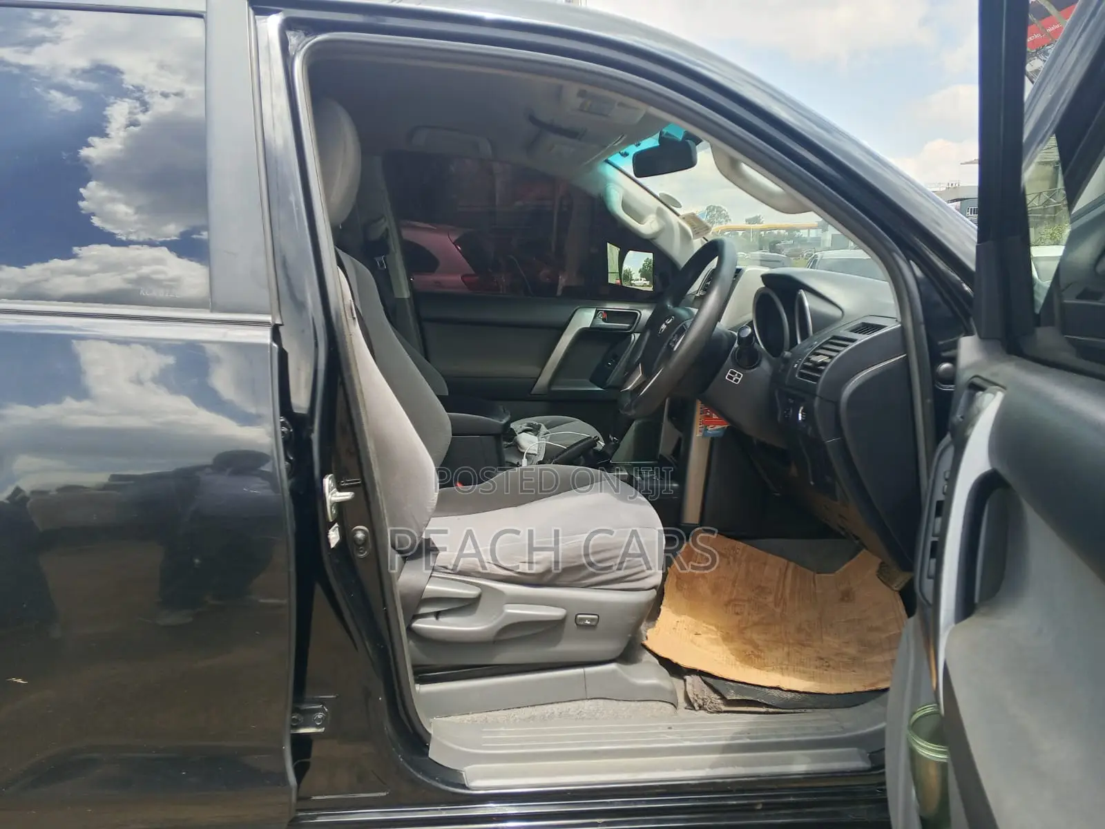 Toyota Land Cruiser Prado 2012 Black