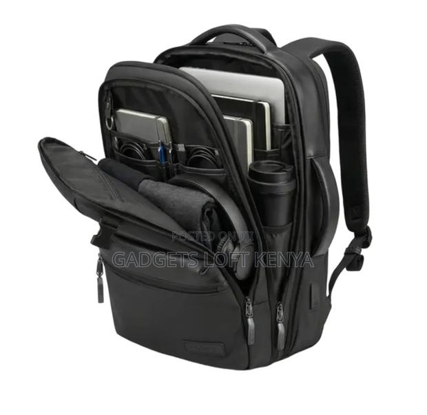 Oraimo MegaCarry OHDB-001 Expandable Waterproof Business Backpack