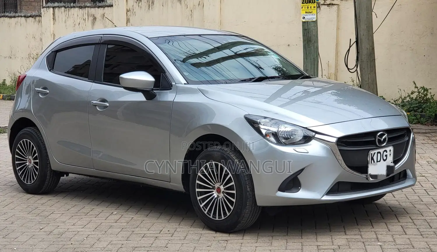 Mazda Demio 2015 Silver