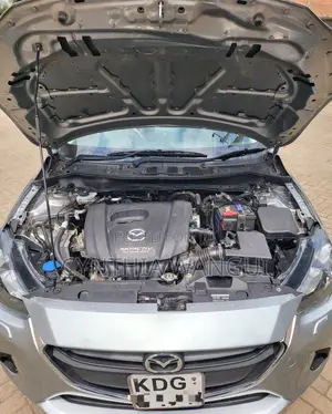 Mazda Demio 2015 Silver