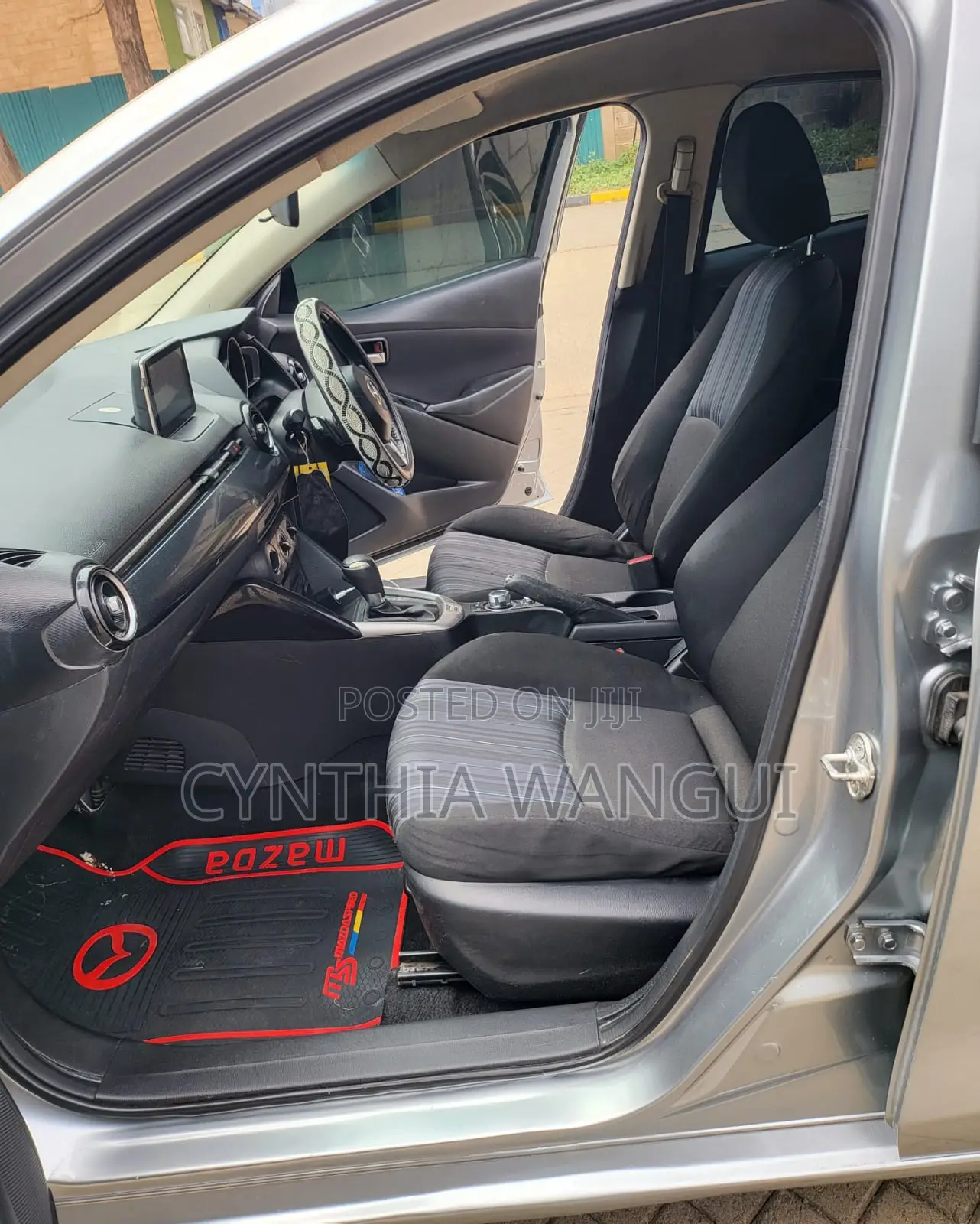 Mazda Demio 2015 Silver