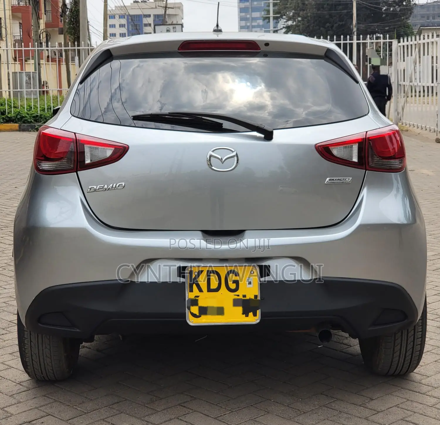 Mazda Demio 2015 Silver