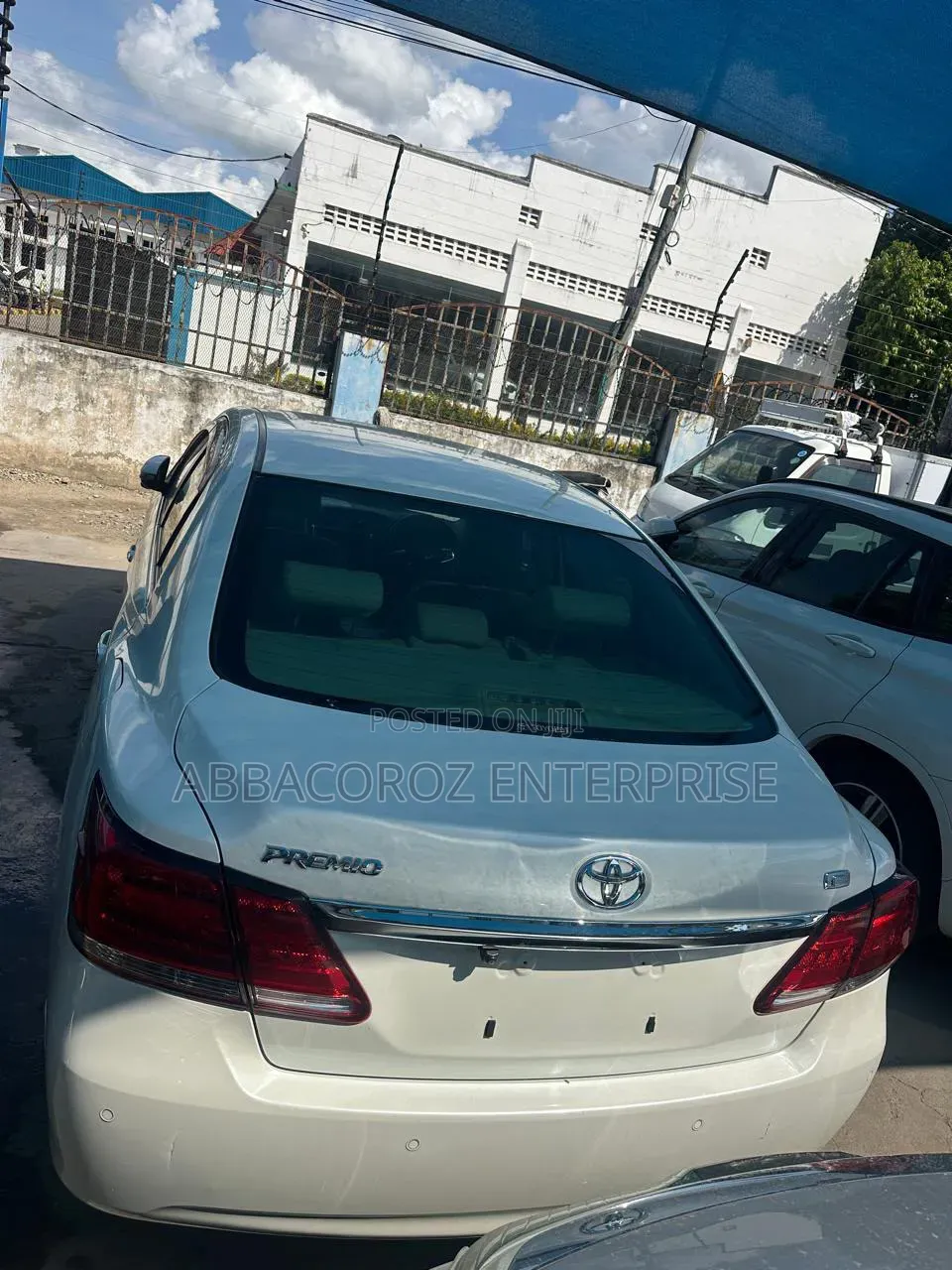 Toyota Premio 2018 White
