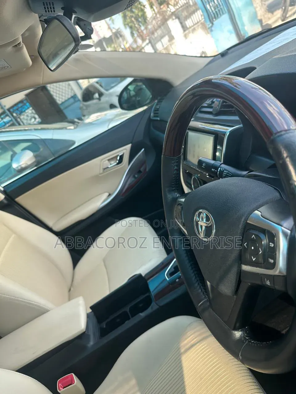 Toyota Premio 2018 White
