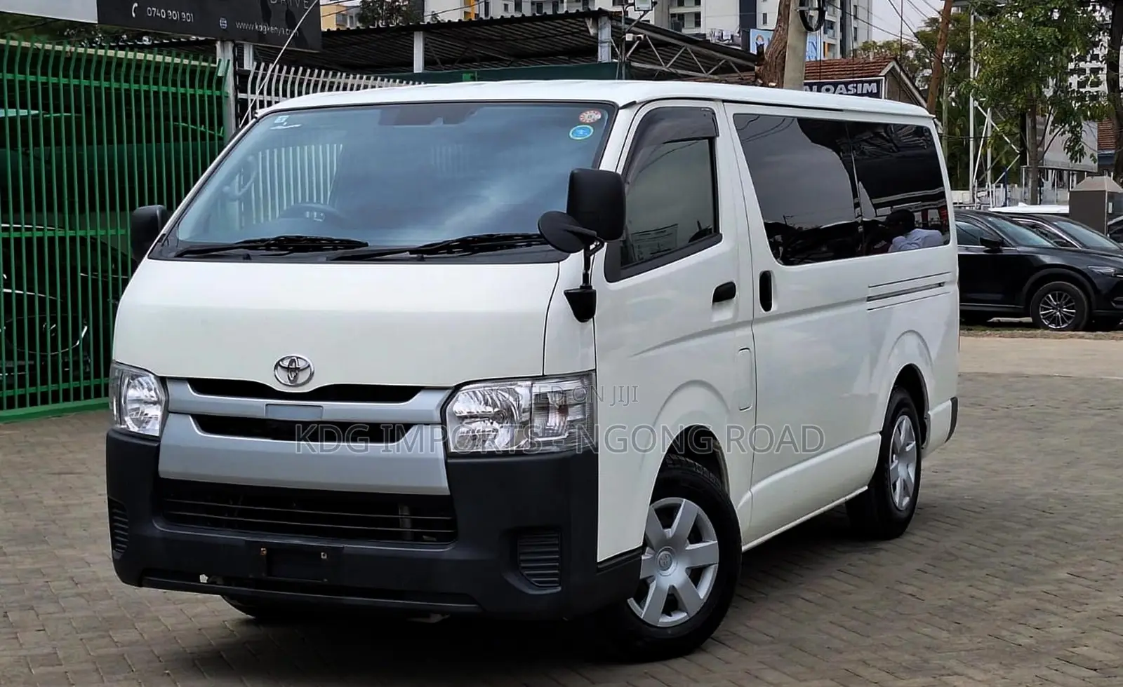 Toyota HiAce 2020 White