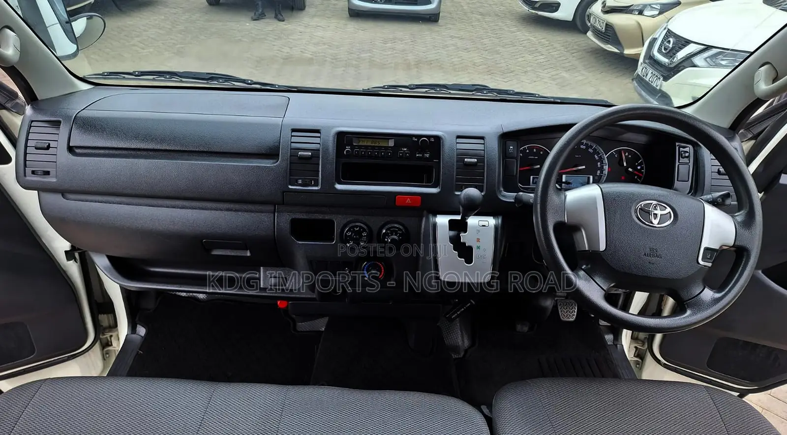 Toyota HiAce 2020 White