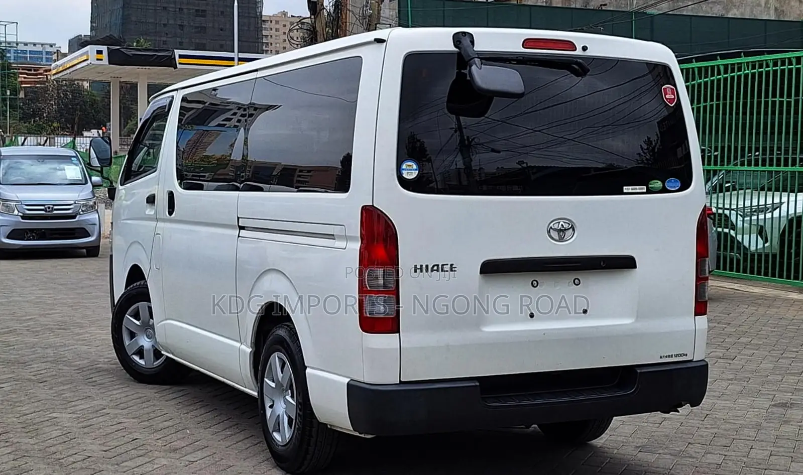 Toyota HiAce 2020 White