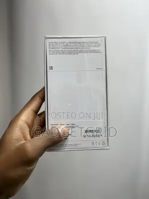 New Apple iPhone 11 128 GB Green