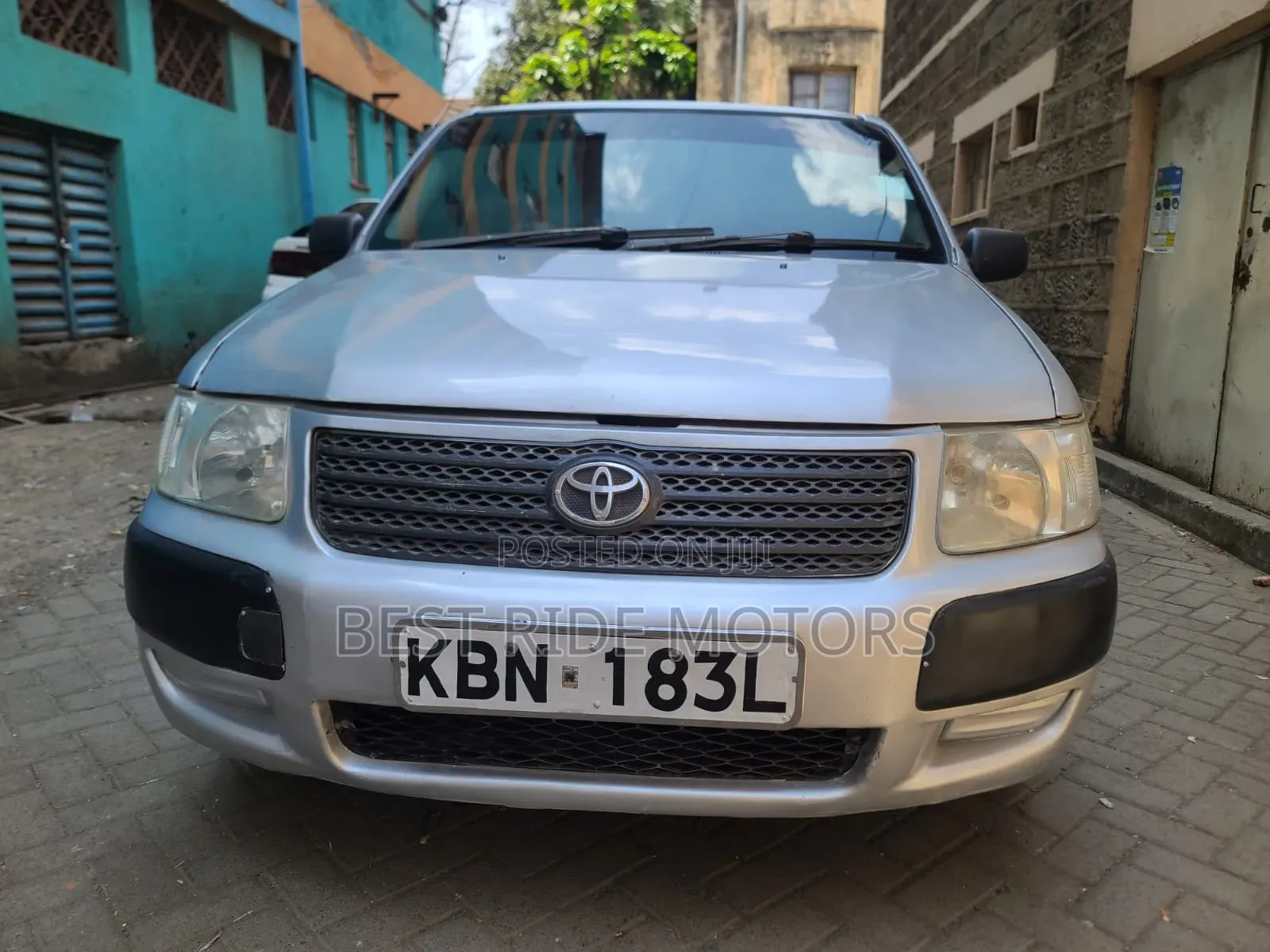 Toyota Succeed 2005 Silver