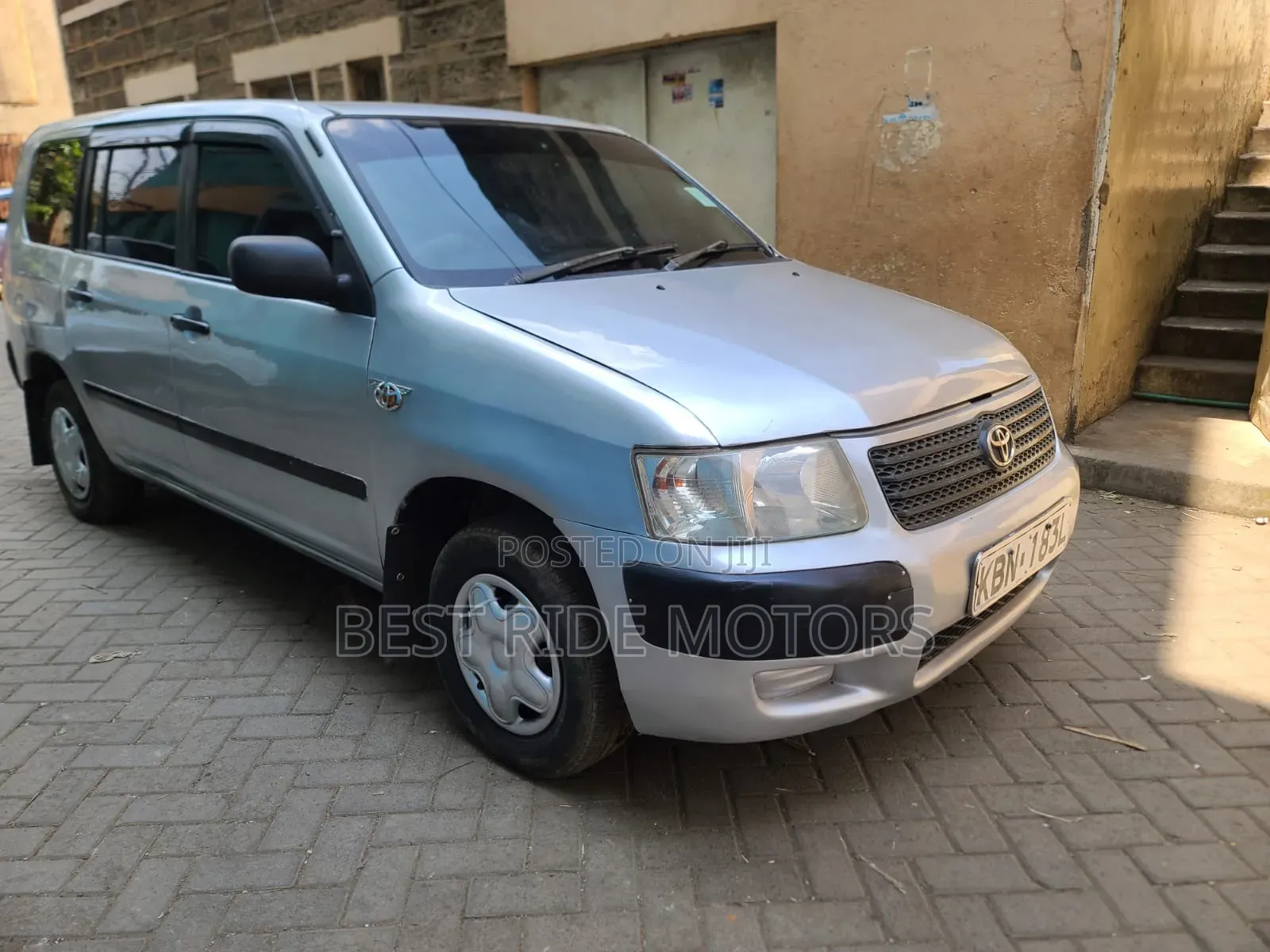 Toyota Succeed 2005 Silver