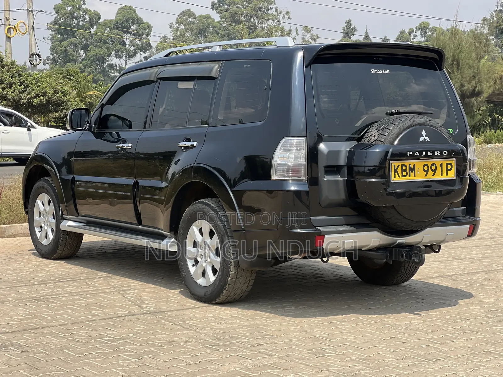 Mitsubishi Pajero 2010 Black