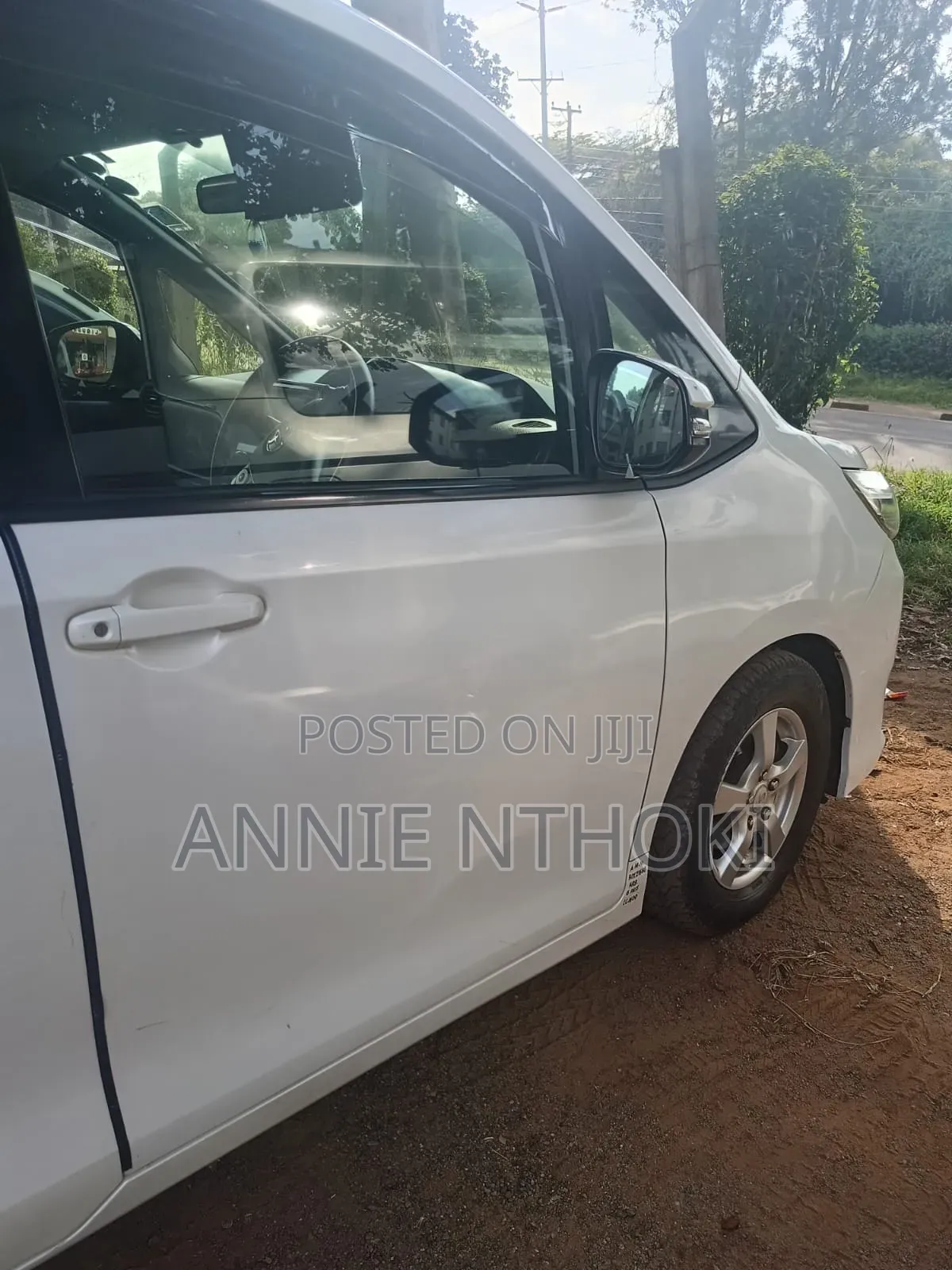 Toyota Noah 2024 White
